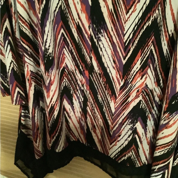 ESTABLISHED 1946~BLOUSE~ SIZE 18-20 - Picture 4 of 5